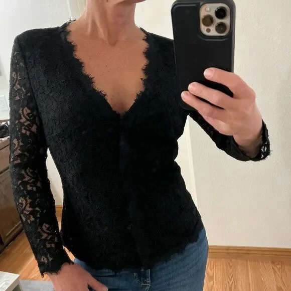 Diane von Furstenberg Shirt 6 Women Blk Lace Top ButtonUp Sheer Long Sleeve $298 - Picture 10 of 12